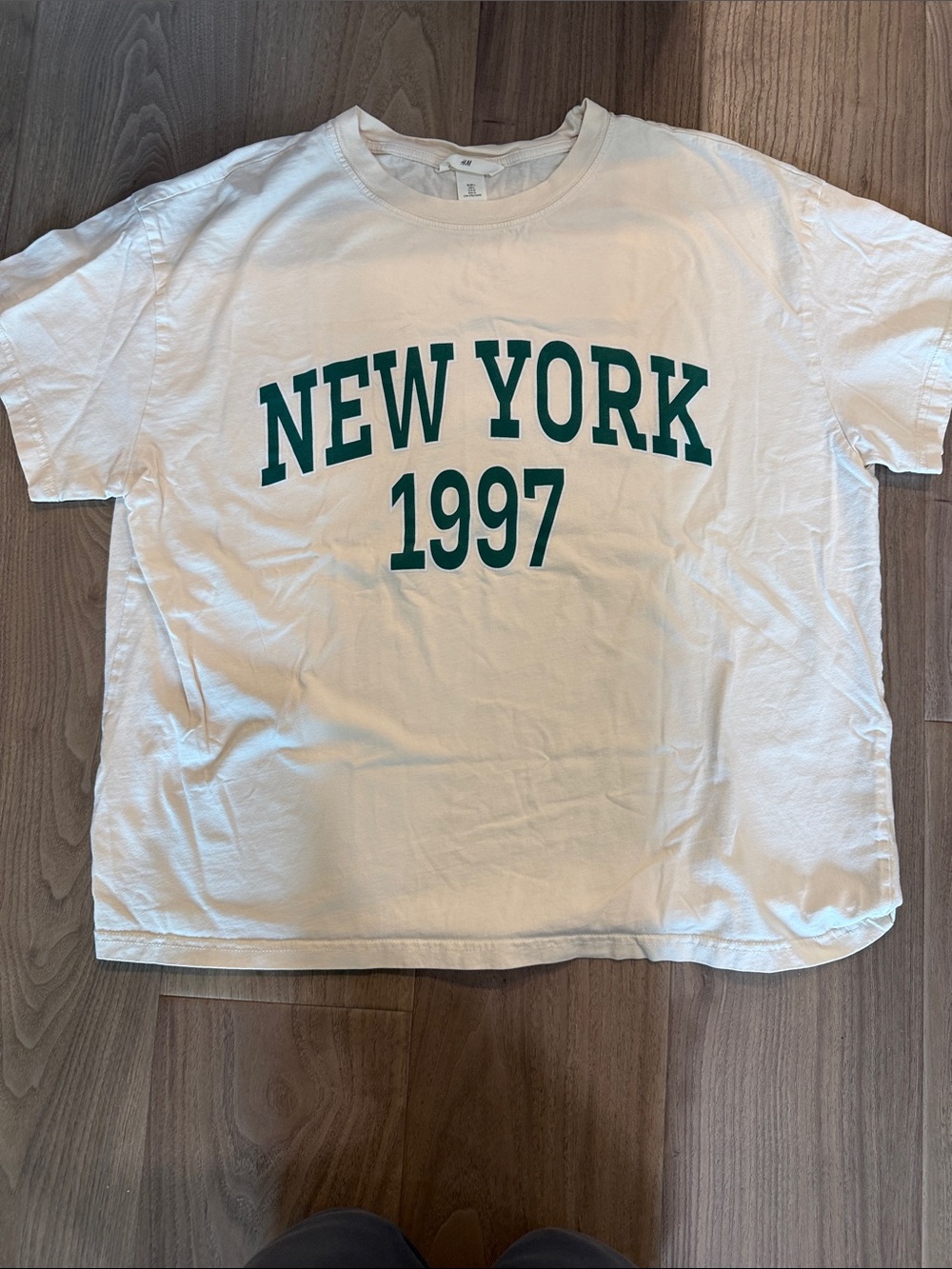 H&M Cream Crewneck T-Shirt